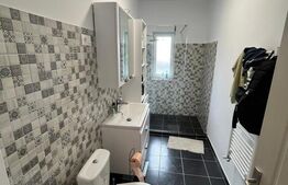 Apartament 2 camere, 72 mp, 2 balcoane, zona Unirii