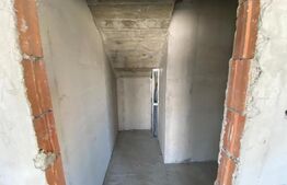  2 case, 138 mp, cu curte individuala de 500mp, in Livezeni 