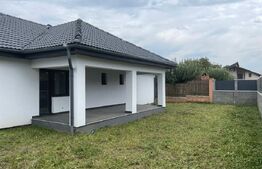 Casa nouă stil mediteranean, 180 mp utili, 610 mp teren, zona Santana