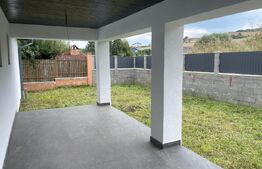 Casa nouă stil mediteranean, 180 mp utili, 610 mp teren, zona Santana