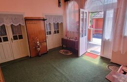 Doua case, 4 camere, 163mp utili, zona Cerghizel