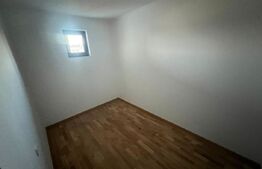 Casă pe un nivel, 3 dormitoare, 120 mp, zona Corunca