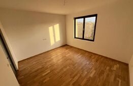 Casă pe un nivel, 3 dormitoare, 120 mp, zona Corunca