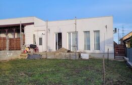 Casa 2 camere , 68mp utili,250 mp teren ,in Santana de Mures