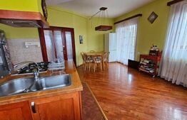 Casă de vânzare de 380mp utili și 3500 mp teren în Sângeorgiu de Mureș