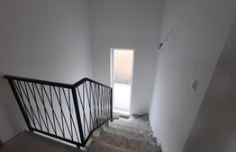 Casa cu 4 camere, 127 mp utili, 500 mp teren, Sancrai