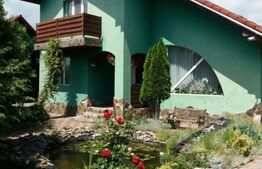 Casa cu 3 camere in zona Sangeorgiu