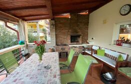 Casa de 4 camere, 240 mp, teren 1750 mp, in Valea Iubirii