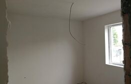 Casa semifinisata , 3 camere, 120 mp, Sancraiu de Mures