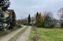 Casa cu 5 camere, 386 mp, Sangeorgiu de Mures, zona Apollo Spa