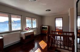 Casa Sangeorgiu, singur in curte, 9 arii teren