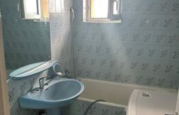 Apartament 3 camere, 85mp, zona Policlinica 2
