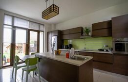 Villa deosebita, 5 camere, 400mp, cartierul Horgosa