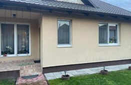 Casa cu 3 camere, 96 mp, în Santana de Mures