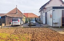 Casa cu 4 camere, 170 mp, Santana de Mures