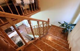 Casa cu 4 camere, 170 mp, Santana de Mures