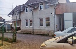 Casa cu 3 camere, 170 mp, Santana de Mures