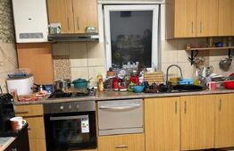 Casa cu 3 camere, 215mp, Santana de Mures