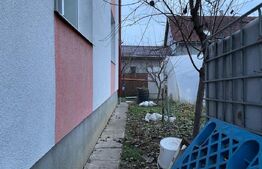 Casa cu 3 camere, 215mp,Unirii Horgosa 