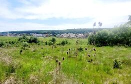 Terenul in Corunca aprope de oras, vedere panoramica, ideal constructie casa