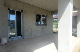 Casa Nazna cu predare finisata