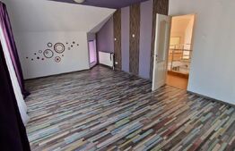 Corunca, casa 280 mp, teren 16 ari, cu picina exterioara