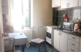 Apartament situat in 7 noiembrie, 2 camere, etaj intermediar, CF 1