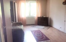Apartament situat in 7 noiembrie, 2 camere, etaj intermediar, CF 1