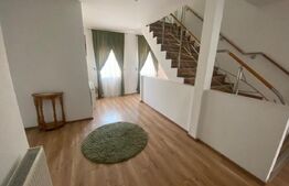 Casa 7 camere, 390 mp utili, Valea Iubirii