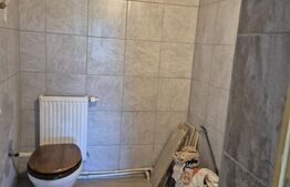  Casa in curte comuna, formata din doua corpuri, teren 345mp