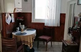  Casa in curte comuna, formata din doua corpuri, teren 345mp