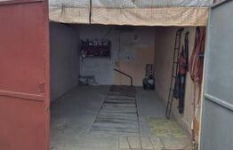  Casa in curte comuna, formata din doua corpuri, teren 345mp