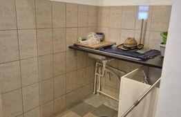  Casa in curte comuna, formata din doua corpuri, teren 345mp