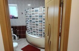 Casa deosebita cu 3 camere si spatiu comercial in Sangeorgiu de Mures