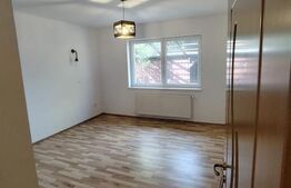 Casa deosebita cu 3 camere si spatiu comercial in Sangeorgiu de Mures