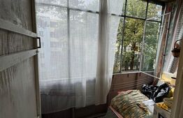 Apartament de vanzare cu 2 camere,decomandat, etaj intermediar!