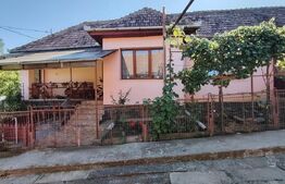 Vanzare casa cu 3 camere in Bardesti, 1600 mp teren