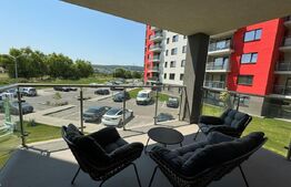 Apartament 2 camere utrafinisat si dotat lux de vanzare