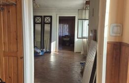 Casa cu 3 camere, zona 7 Noiembrie