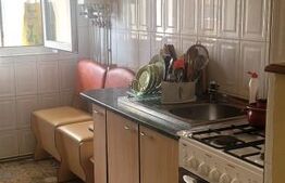 Apartament - 7 noiembrie, 3 camere, cf 1