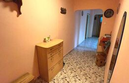 Apartament 3 camere, cartier 7 Noiembrie