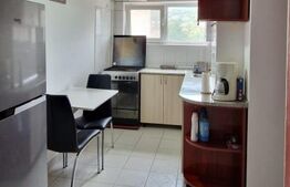 Apartament 3 camere, 70mp, zona Cornisa
