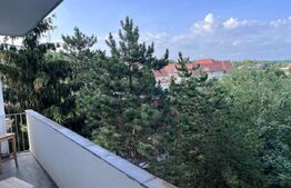 Apartament 3 camere, 70mp, zona Cornisa