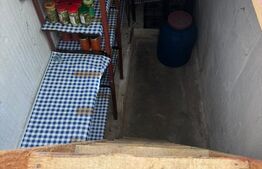 apartament de vanzare cu 3 camere ,70 mp ,2 bai, renovat!