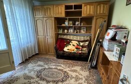 Apartament cu 3 camere, zona Cornisa