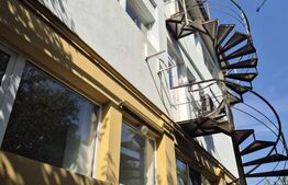 Spatiu comercial p+2 750 mp de vanzare zona centrala