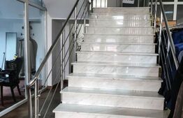 Spatiu comercial p+2  ,  750 mp de vanzare zona centrala