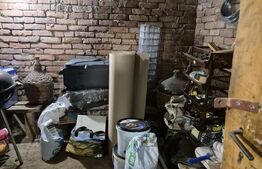 Casa superba cu 11 ari teren