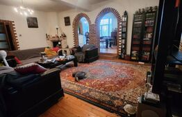 Casa cu 6 camere in Voiniceni 