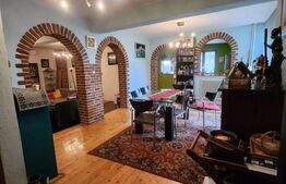 Casa cu 6 camere in Voiniceni 